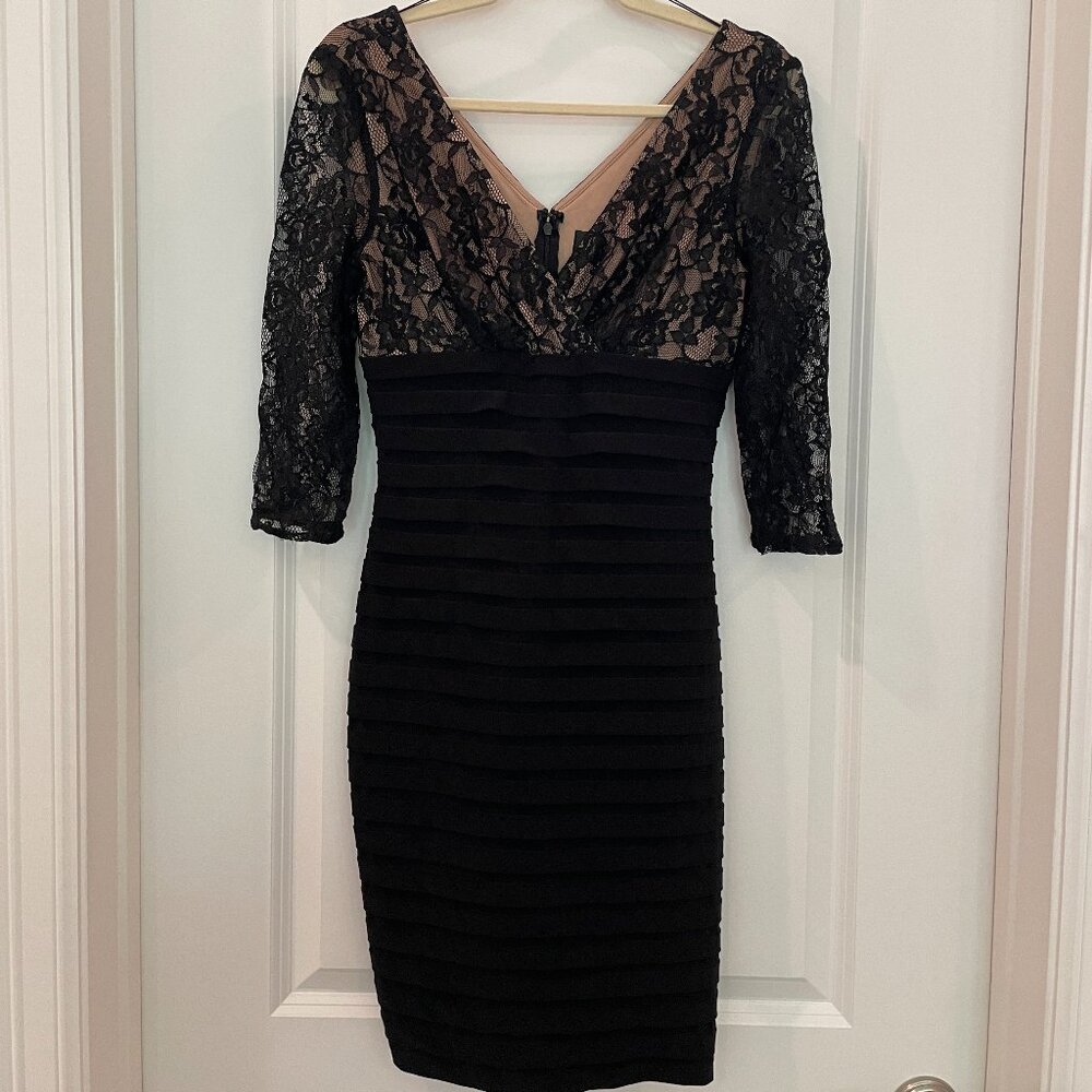 Adrianna Papell Lace Bodycon dress black size 2